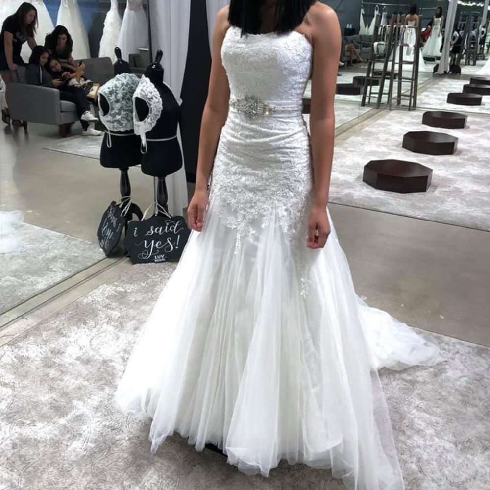 Mia Solano wedding dress